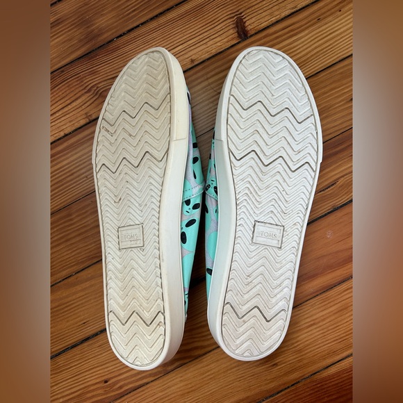 👽 Alien Tom Alpargatas – Glow-in-the-Dark Edition 👟✨ - Picture 4 of 7